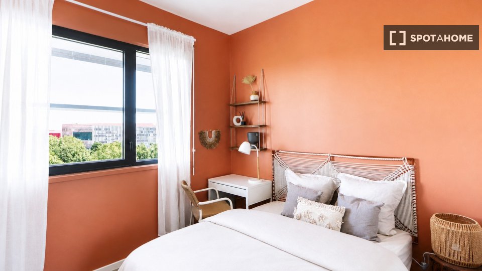 Chambre double Paris, 4 chambres — photo 17