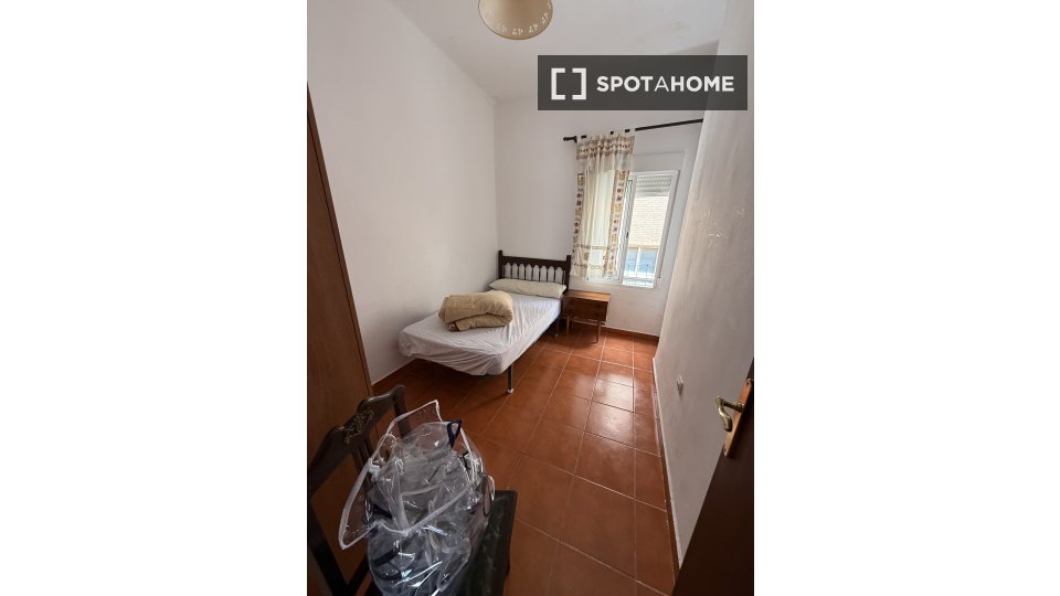 Apartment Valencia, 3 beds, 90m² — photo 2