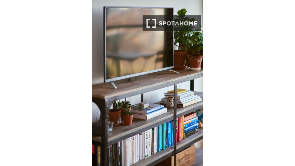 Apartment London, 1 bed, 44m² — photo 16