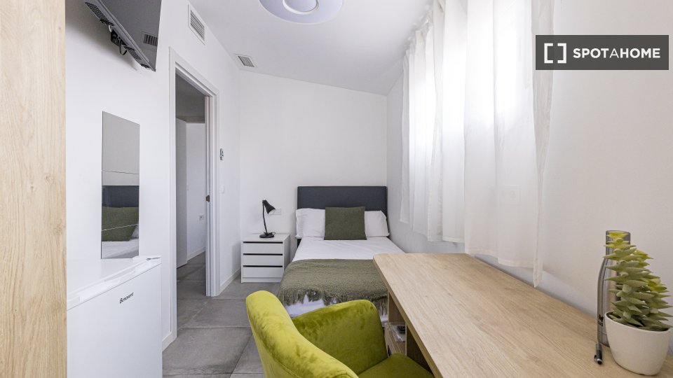 Double room Murcia, 9 beds — photo 15