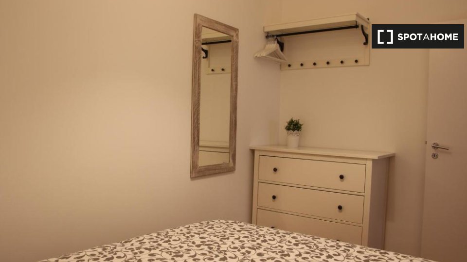 Apartment Lisbon, 1 bed — photo 4