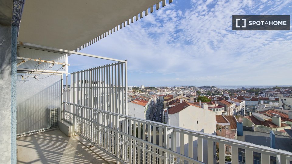 Double room Lisbon, 9 beds — photo 5