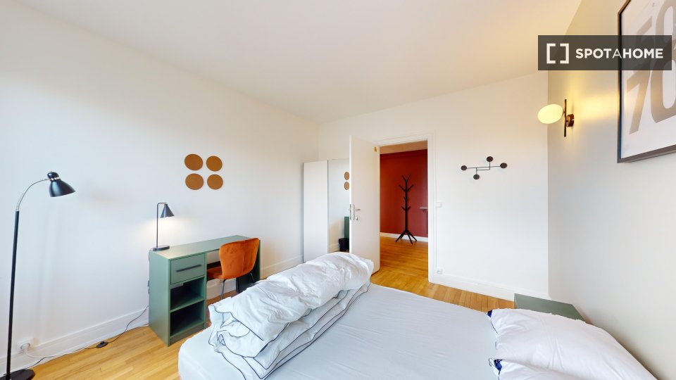 Double room Paris, 12 beds — photo 33