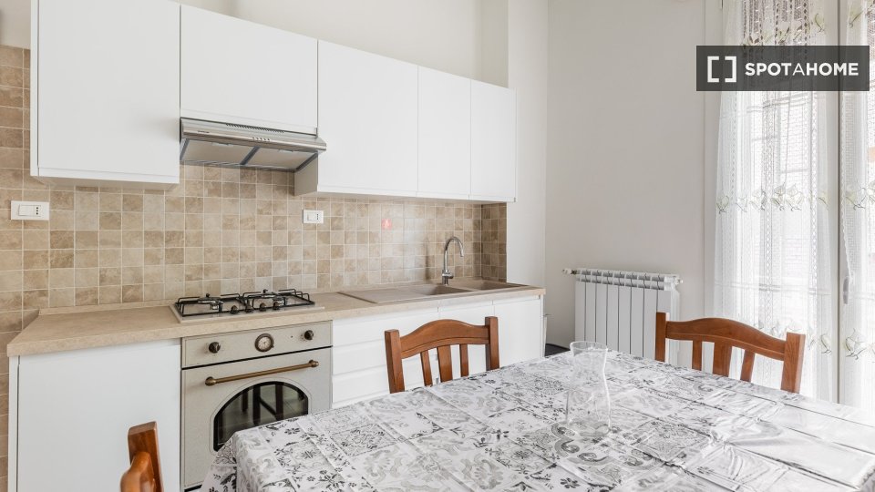 Apartment Bologna, 1 bed — photo 13