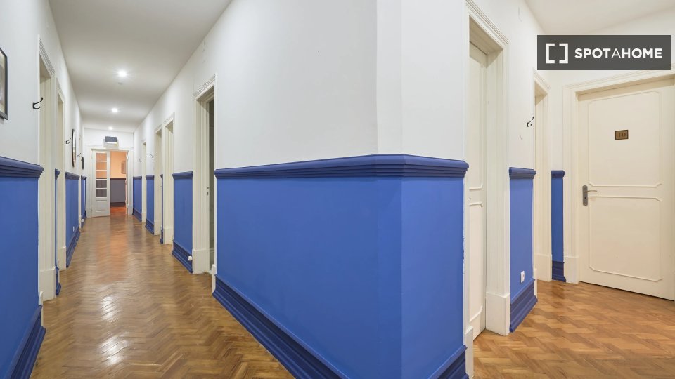 Double room Lisbon, 10 beds — photo 8