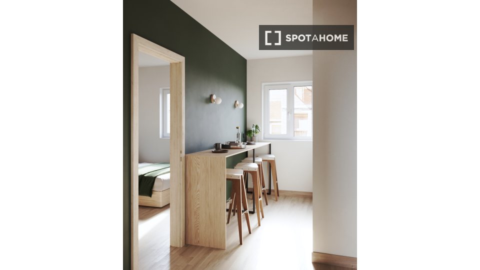 Double room Madrid, 5 beds — photo 13