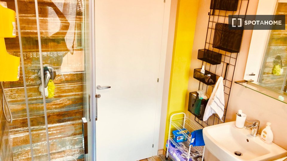 Double room Bologna, 4 beds, 118m² — photo 13