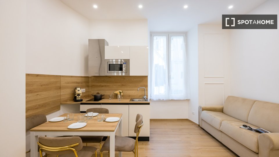 Apartment mono Naples — photo 11