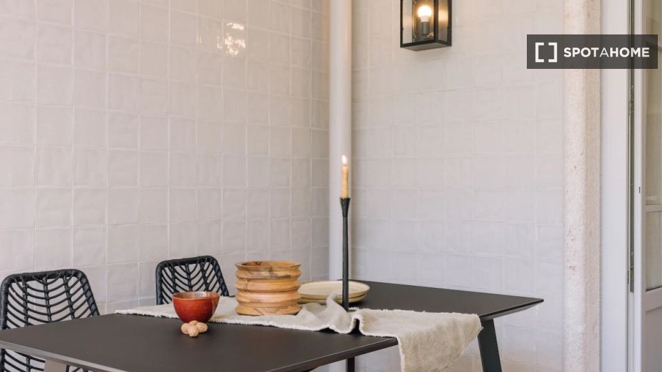 Apartment Lisbon, 2 beds — photo 14