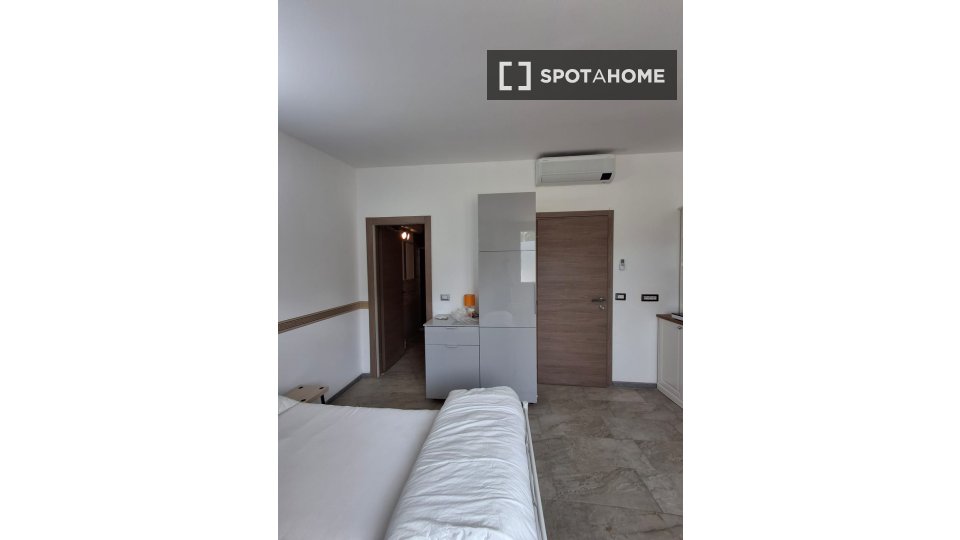 Apartment mono Milan — photo 2
