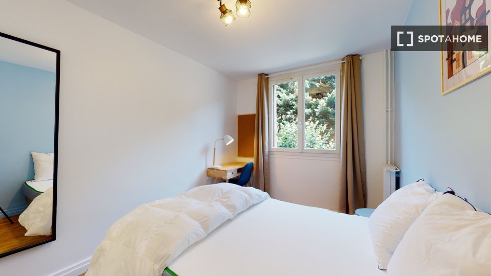 Double room Paris, 4 beds — photo 7