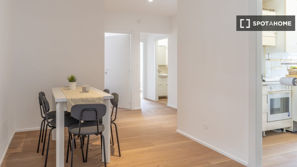 Double room Trento, 6 beds, 122m² — photo 13