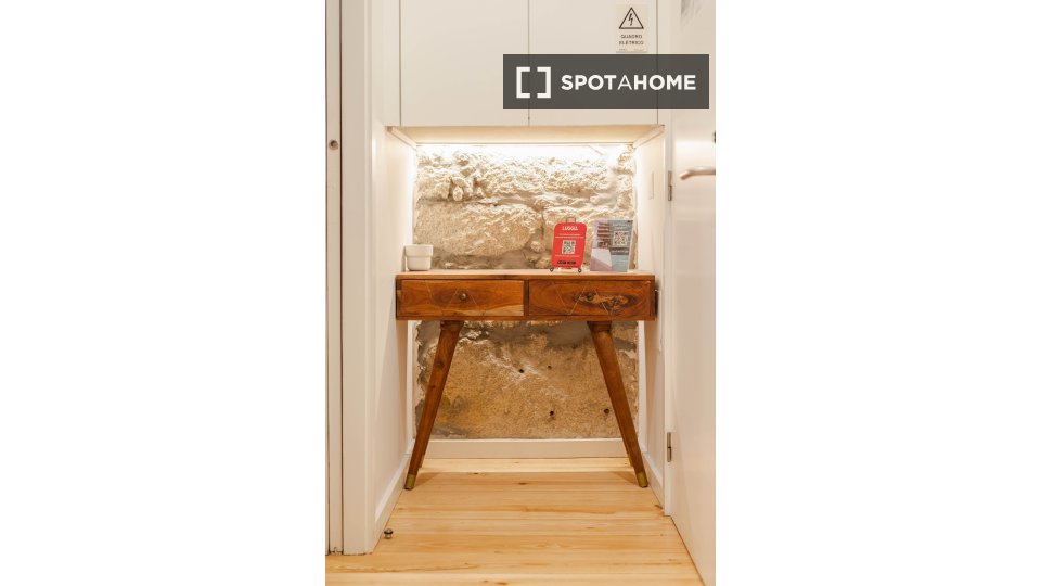 Apartment Porto, 1 bed, 60m² — photo 42