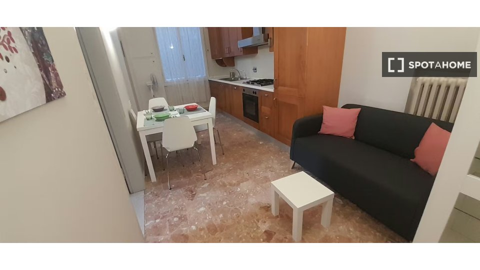 Double room Florence, 3 beds — photo 12