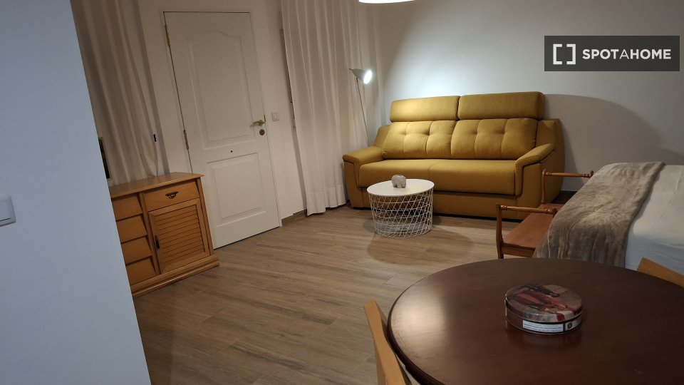 Apartment Valencia, 1 bed, 40m² — photo 5