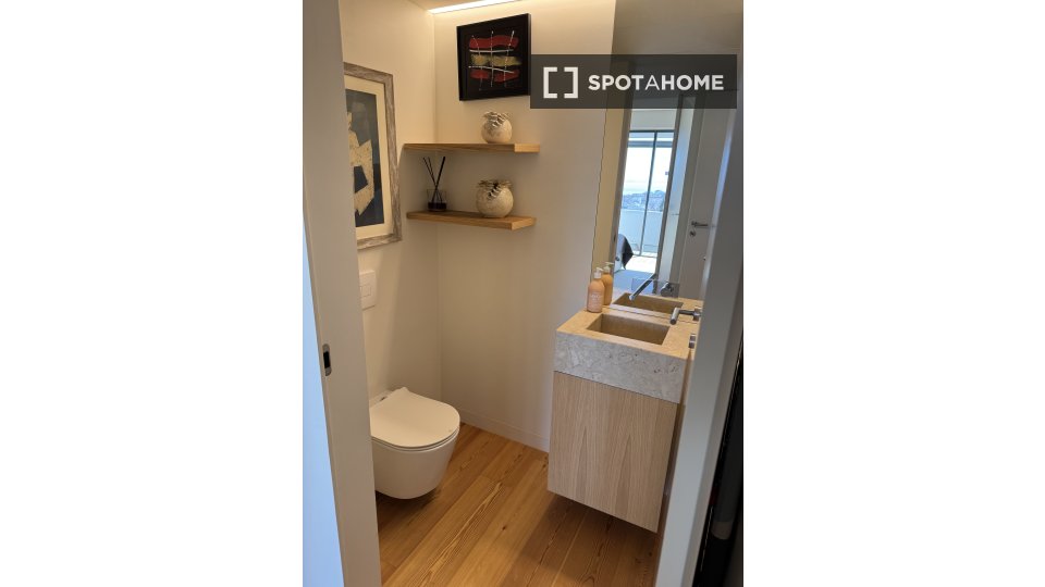 Apartment mono Lisbon, 62m² — photo 7