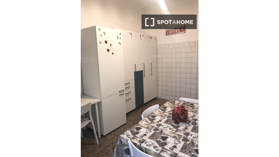 Double room Milan, 3 beds, 100m² — photo 36