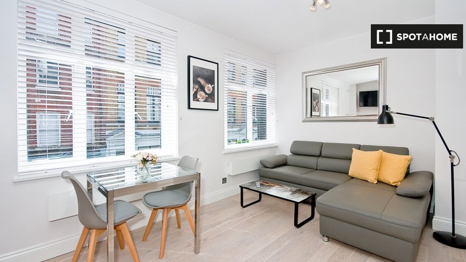 Apartment London, 1 bed — photo 1