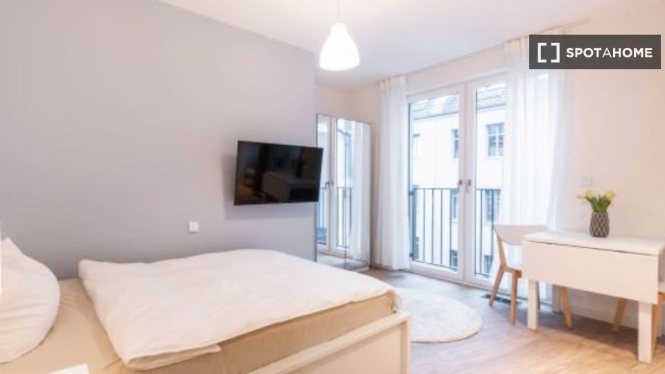 Apartment mono Berlin, 25m² — photo 1