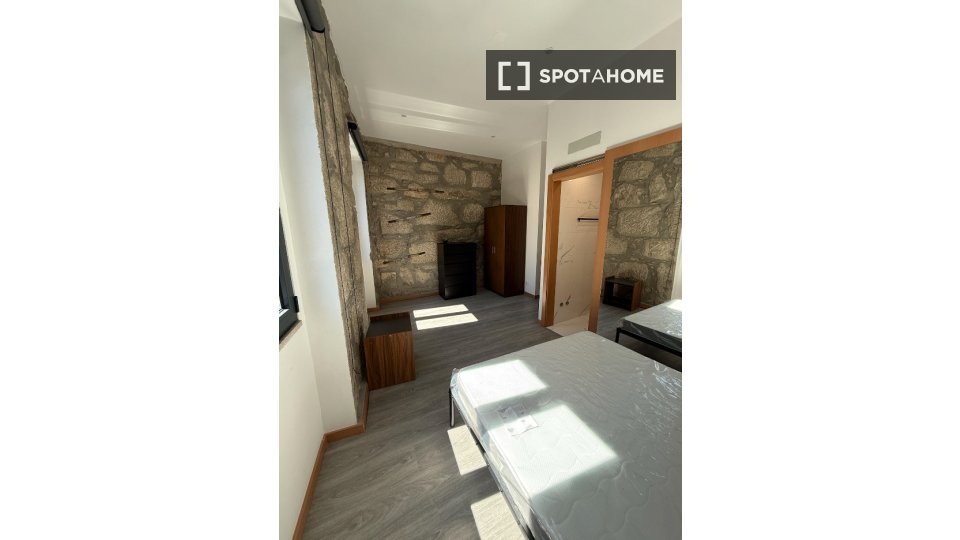 Double room Porto, 3 beds — photo 4