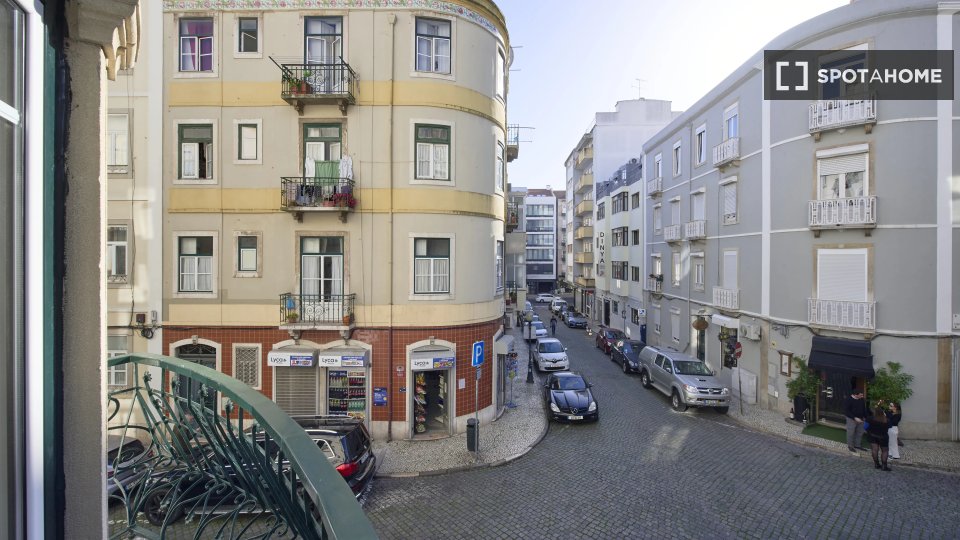 Double room Lisbon, 8 beds — photo 5