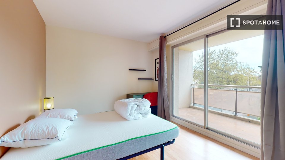 Double room Montpellier, 10 beds — photo 20
