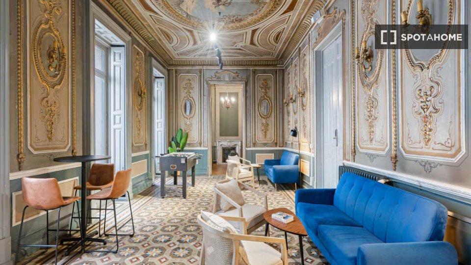 Double room Madrid, 67 beds — photo 48