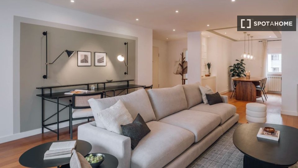 Apartment Lisbon, 3 beds — photo 10
