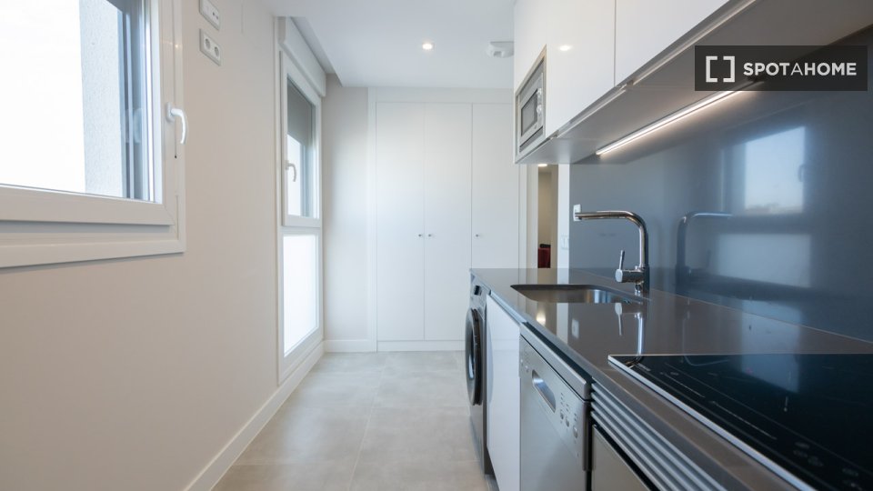 Apartment Madrid, 1 bed — photo 18