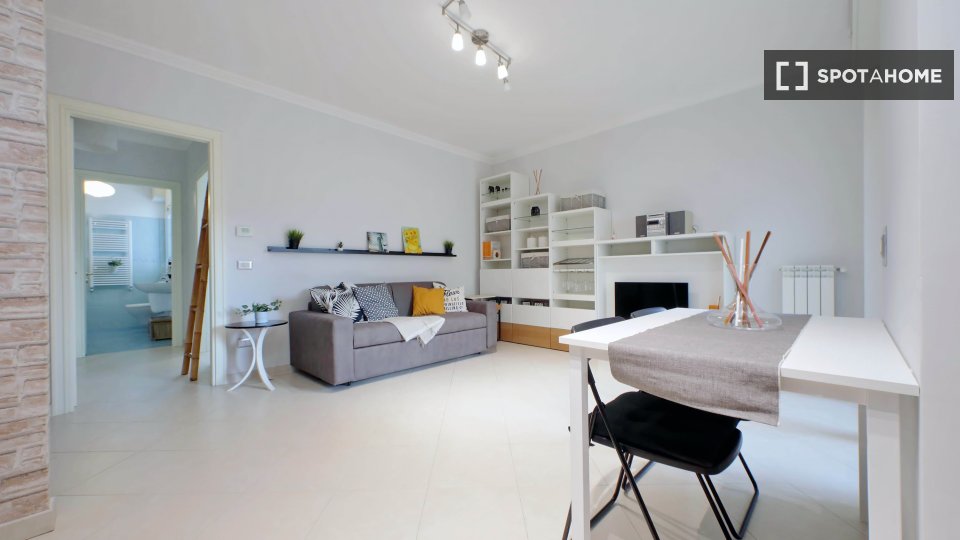 Apartment Rome, 1 bed — photo 3