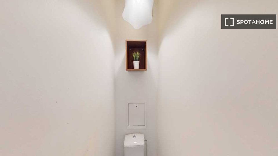 Double room Lyon, 4 beds, 80m² — photo 8