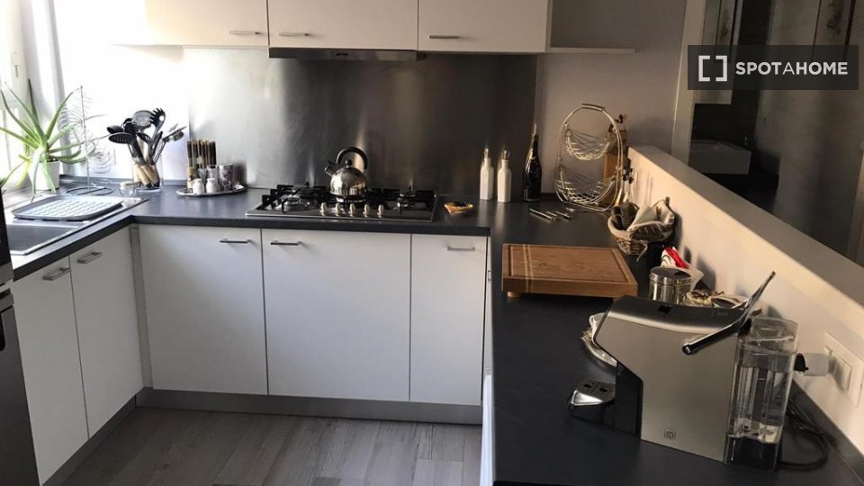 Apartment Milan, 1 bed, 70m² — photo 3
