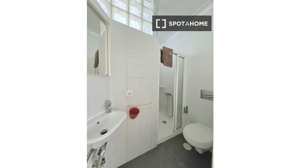 Double room Porto, 20 beds — photo 7
