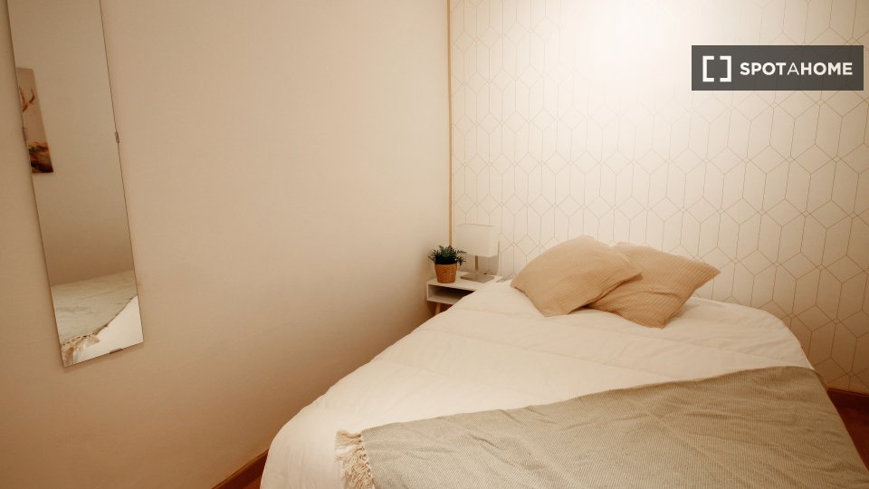 Double room Barcelona, 6 beds — photo 5