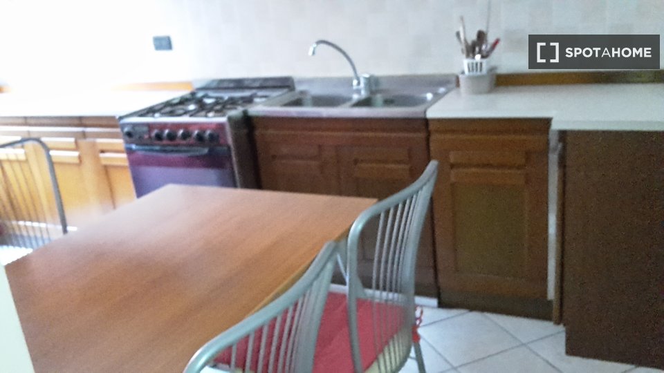Double room Trento, 3 beds — photo 10