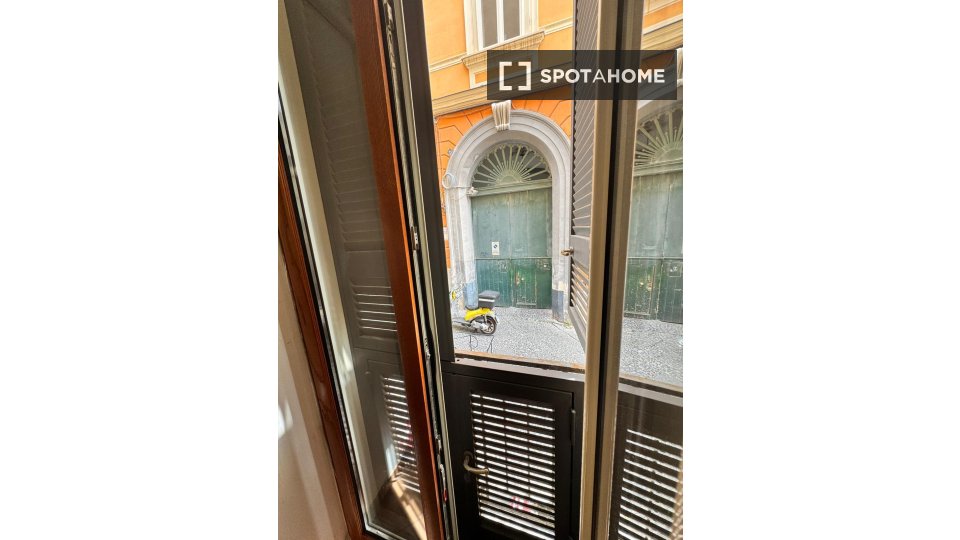 Apartment Naples, 1 bed — photo 18