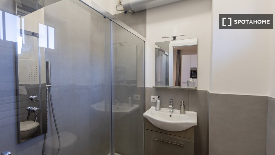 Apartment mono Milan, 55m² — photo 8