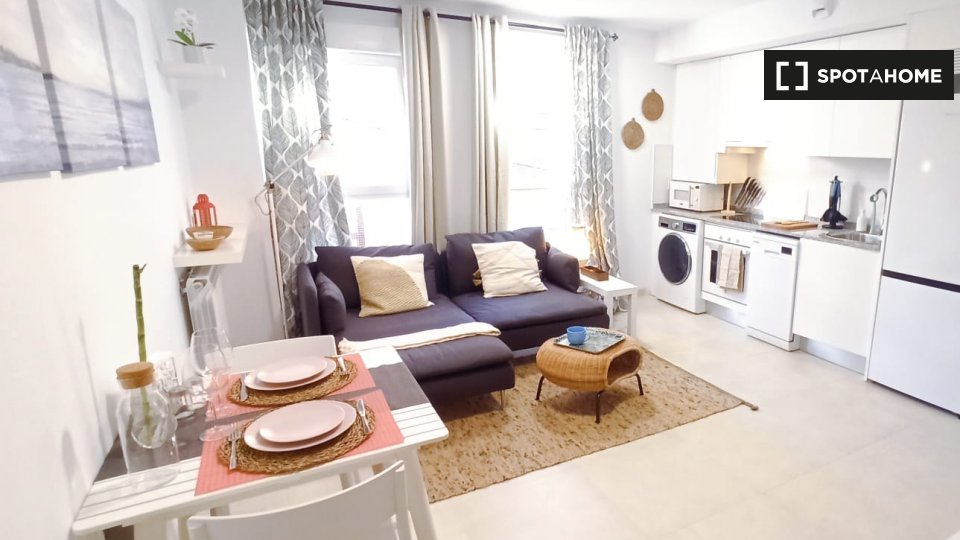 Apartment mono Madrid, 43m² — photo 1