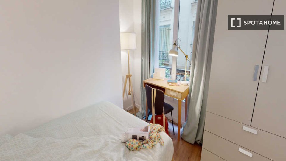 Camera doppia Parigi, 4 camere, 100m² — foto 8
