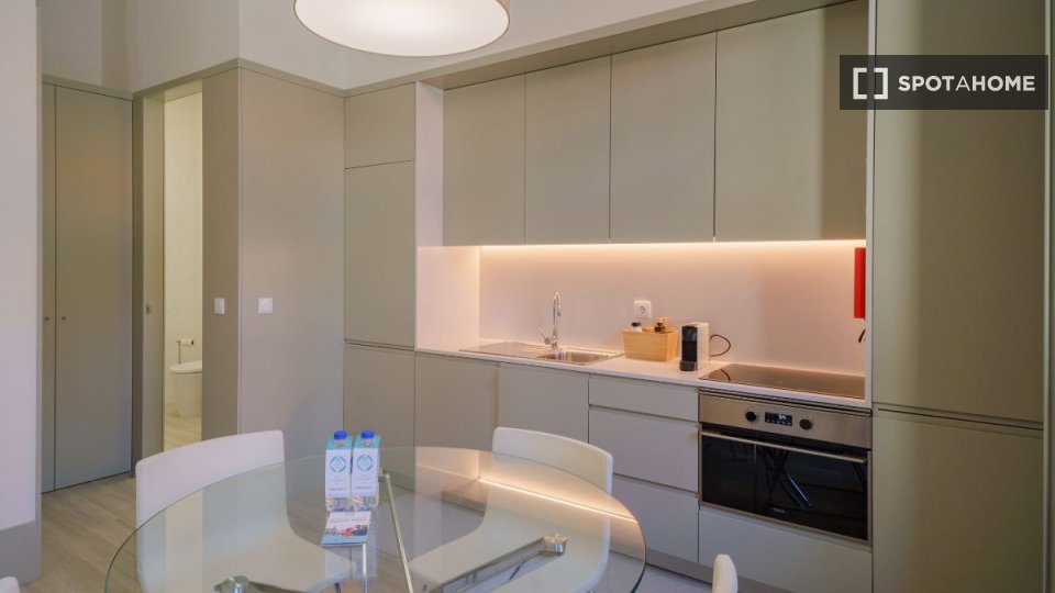Apartment Porto, 3 beds, 100m² — photo 4