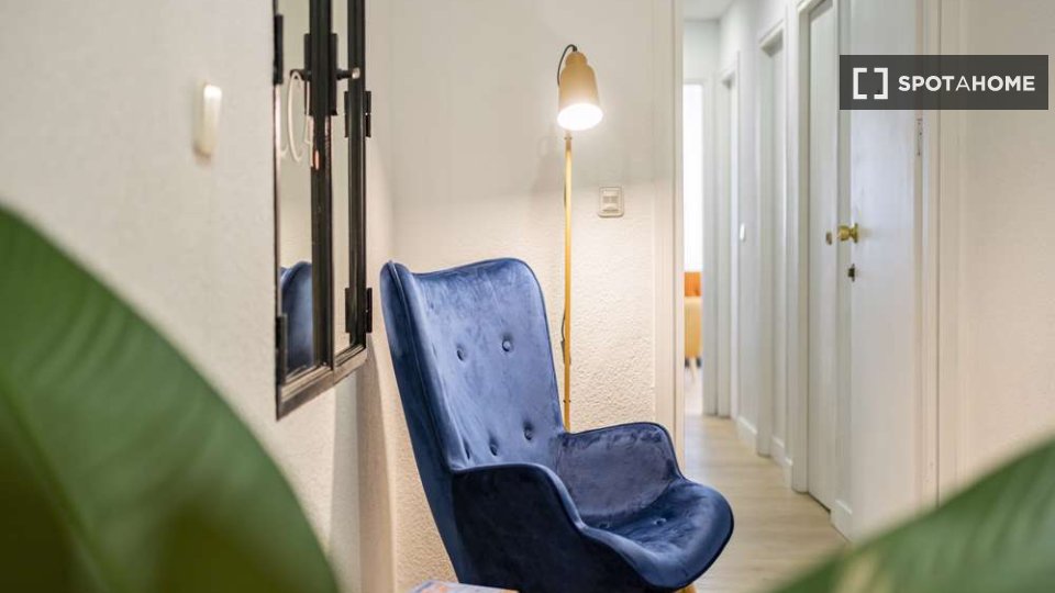 Double room Madrid, 16 beds — photo 38