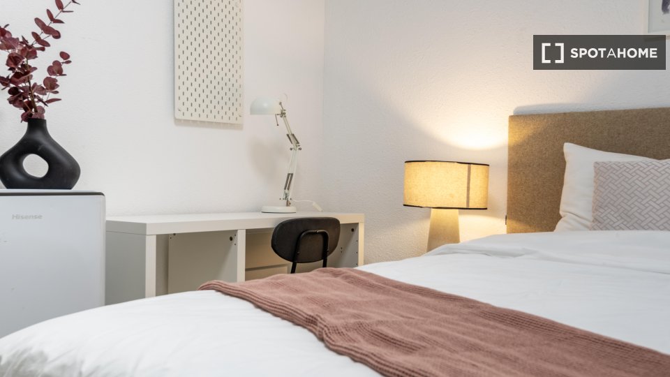 Double room Madrid, 5 beds — photo 64