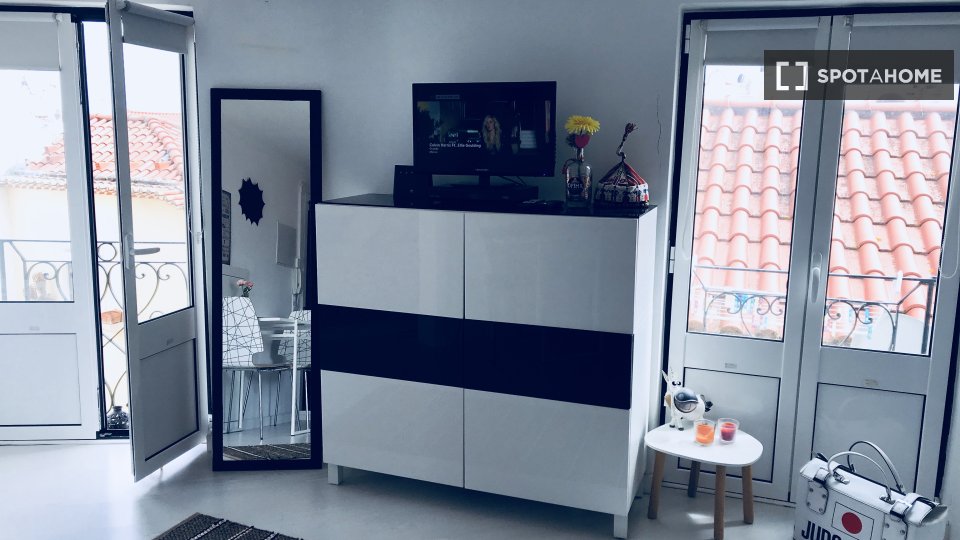 Apartment mono Lisbon, 50m² — photo 9