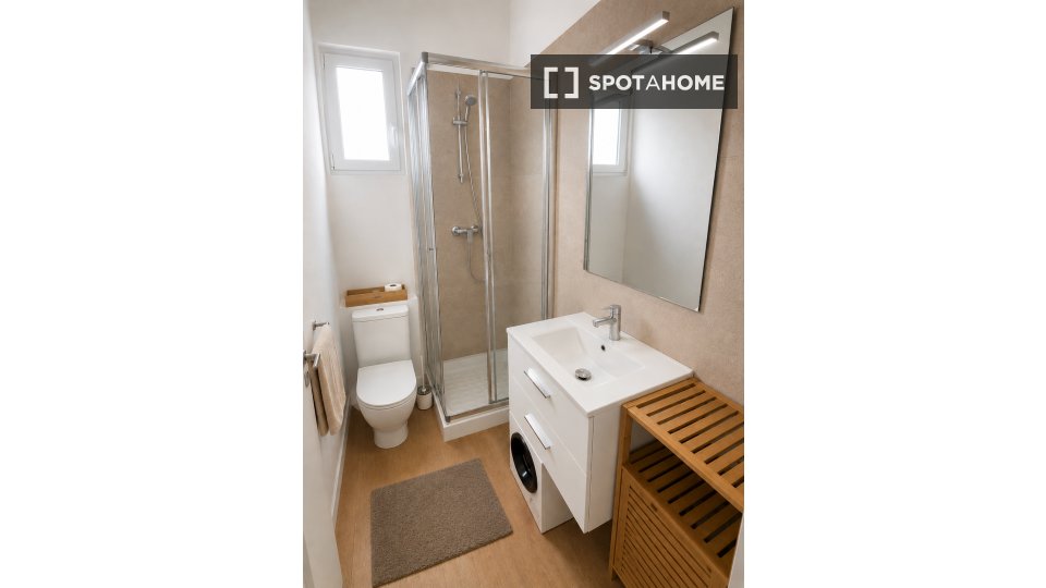 Apartment Valencia, 3 beds, 70m² — photo 11