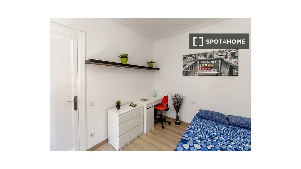 Double room Barcelona, 10 beds — photo 24