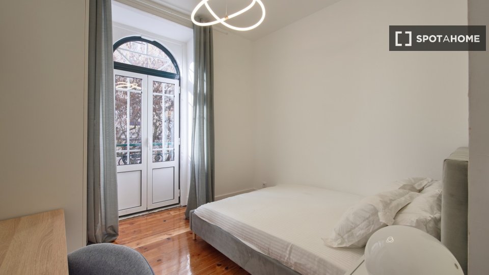 Double room Lisbon, 8 beds — photo 15