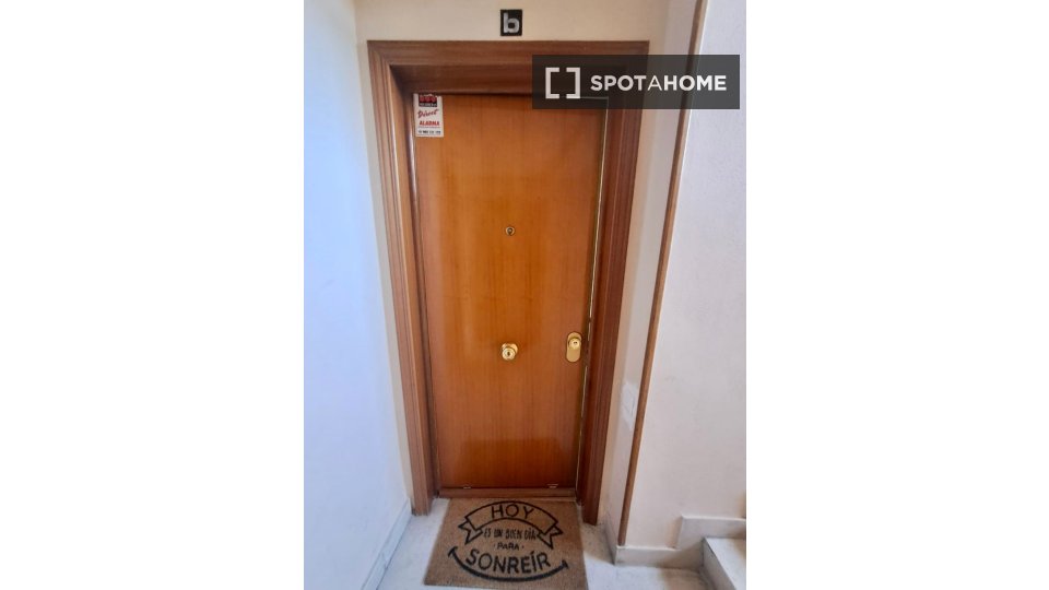Double room Madrid, 5 beds — photo 8