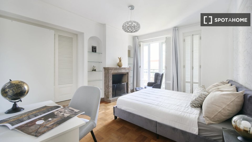 Double room Lisbon, 7 beds — photo 1
