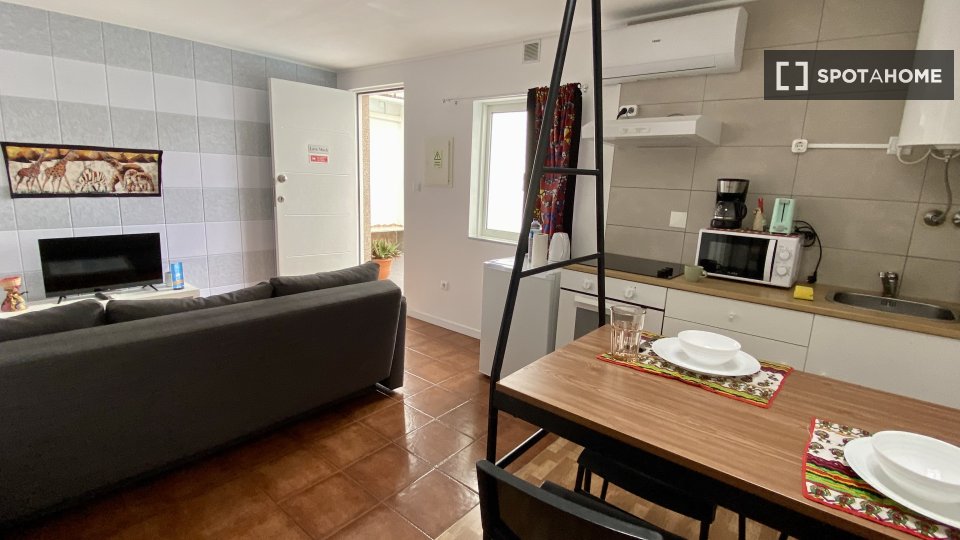 Apartment Porto, 1 bed — photo 18
