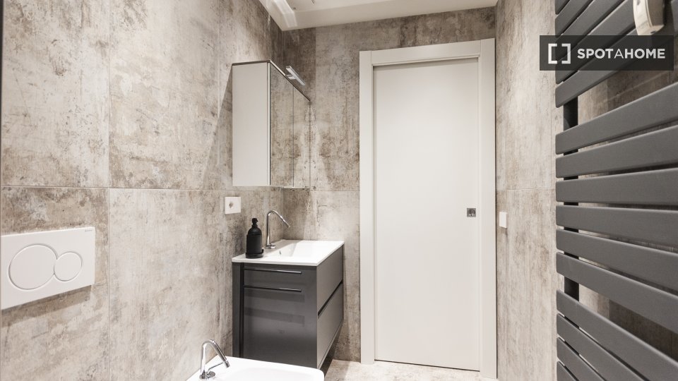 Apartment Milan, 1 bed, 40m² — photo 14